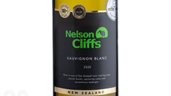 NELSON CLIFFS СОВИНЬОН БЛАН 0.750 ML